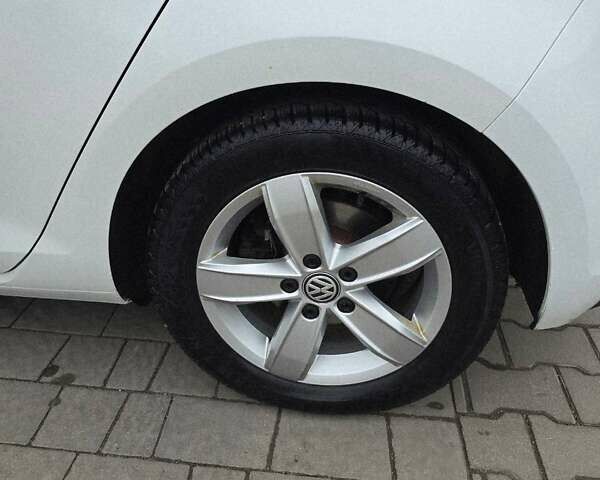 Білий Фольксваген e-Golf, об'ємом двигуна 0 л та пробігом 138 тис. км за 13900 $, фото 27 на Automoto.ua