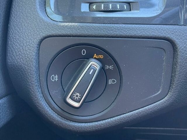 Білий Фольксваген e-Golf, об'ємом двигуна 0 л та пробігом 151 тис. км за 12800 $, фото 36 на Automoto.ua