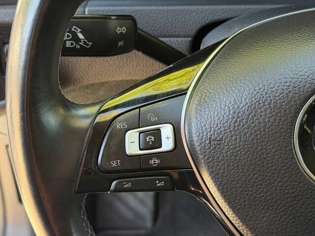 Білий Фольксваген e-Golf, об'ємом двигуна 0 л та пробігом 77 тис. км за 12999 $, фото 28 на Automoto.ua