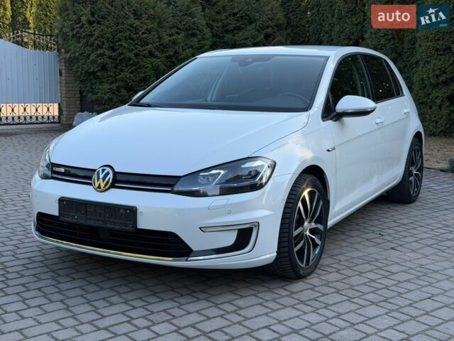 Білий Фольксваген e-Golf, об'ємом двигуна 0 л та пробігом 129 тис. км за 14900 $, фото 2 на Automoto.ua