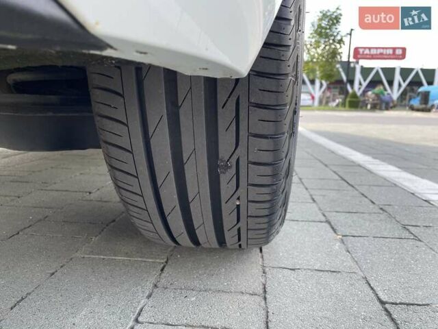 Білий Фольксваген e-Golf, об'ємом двигуна 0 л та пробігом 102 тис. км за 14200 $, фото 18 на Automoto.ua