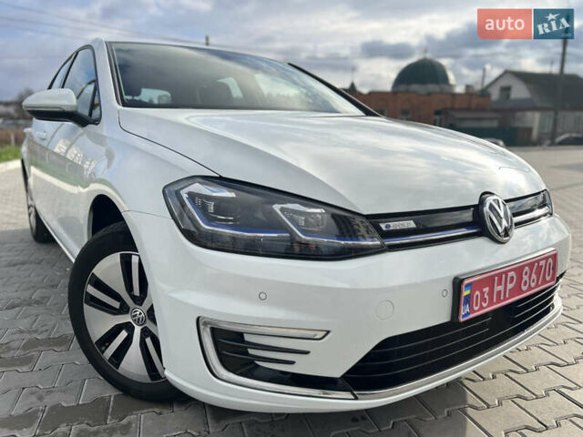 Белый Фольксваген e-Golf, объемом двигателя 0 л и пробегом 56 тыс. км за 13200 $, фото 3 на Automoto.ua