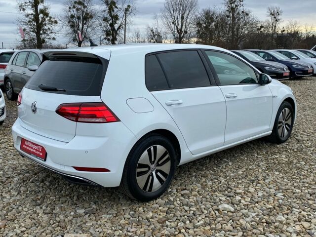 Белый Фольксваген e-Golf, объемом двигателя 0 л и пробегом 29 тыс. км за 15400 $, фото 17 на Automoto.ua