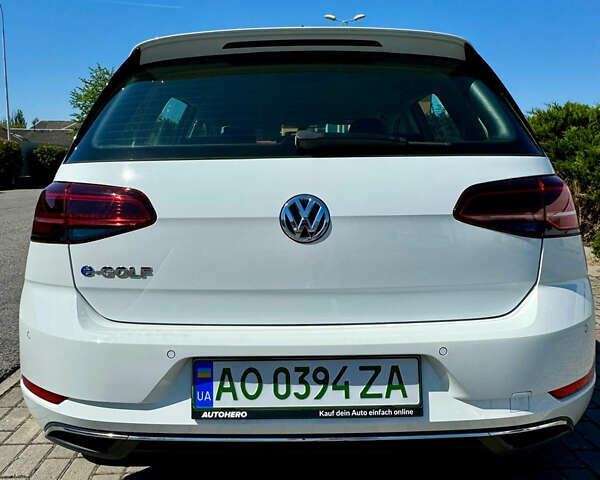 Білий Фольксваген e-Golf, об'ємом двигуна 0 л та пробігом 137 тис. км за 17256 $, фото 7 на Automoto.ua