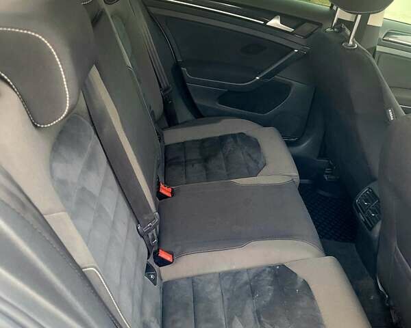 Білий Фольксваген e-Golf, об'ємом двигуна 0 л та пробігом 73 тис. км за 14500 $, фото 13 на Automoto.ua