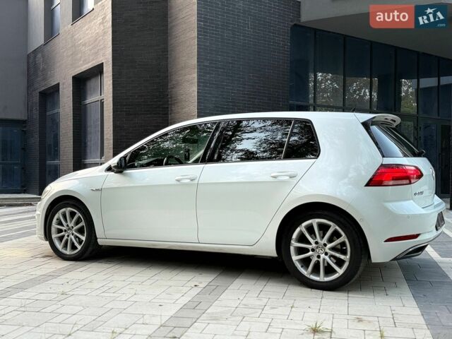 Білий Фольксваген e-Golf, об'ємом двигуна 0 л та пробігом 103 тис. км за 13999 $, фото 33 на Automoto.ua