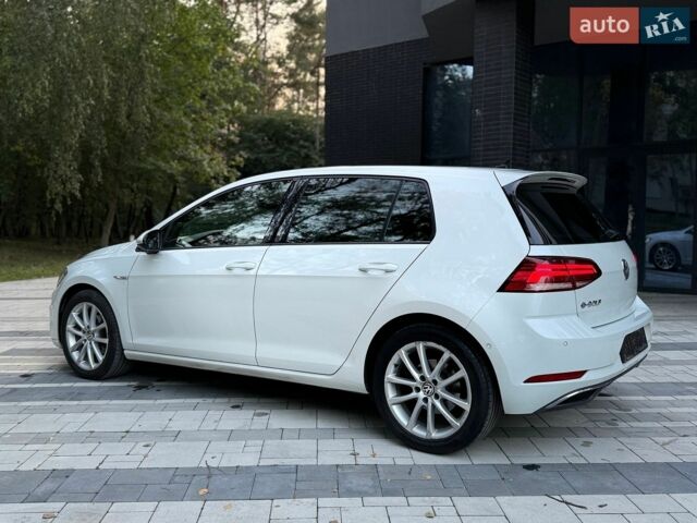 Білий Фольксваген e-Golf, об'ємом двигуна 0 л та пробігом 103 тис. км за 13999 $, фото 29 на Automoto.ua