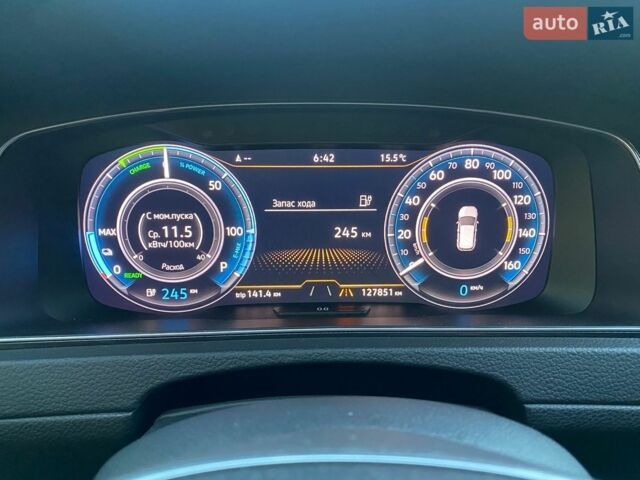 Белый Фольксваген e-Golf, объемом двигателя 0 л и пробегом 128 тыс. км за 14900 $, фото 54 на Automoto.ua