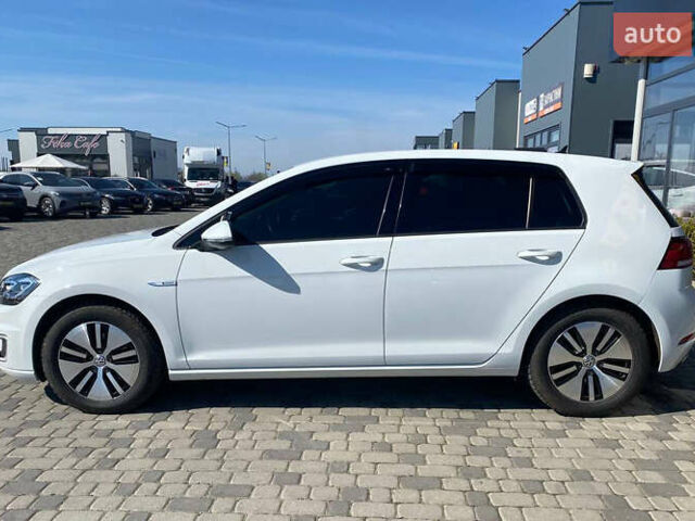 Белый Фольксваген e-Golf, объемом двигателя 0 л и пробегом 127 тыс. км за 15700 $, фото 3 на Automoto.ua