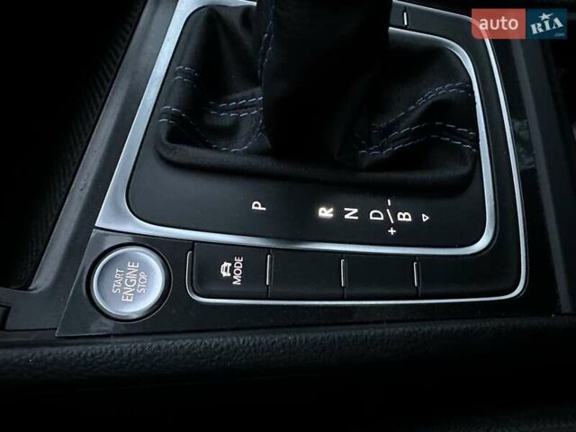 Белый Фольксваген e-Golf, объемом двигателя 0 л и пробегом 127 тыс. км за 12300 $, фото 8 на Automoto.ua