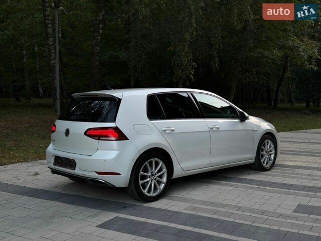 Білий Фольксваген e-Golf, об'ємом двигуна 0 л та пробігом 103 тис. км за 13999 $, фото 48 на Automoto.ua