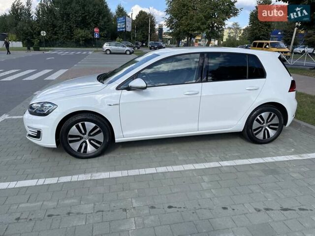Білий Фольксваген e-Golf, об'ємом двигуна 0 л та пробігом 102 тис. км за 14200 $, фото 7 на Automoto.ua