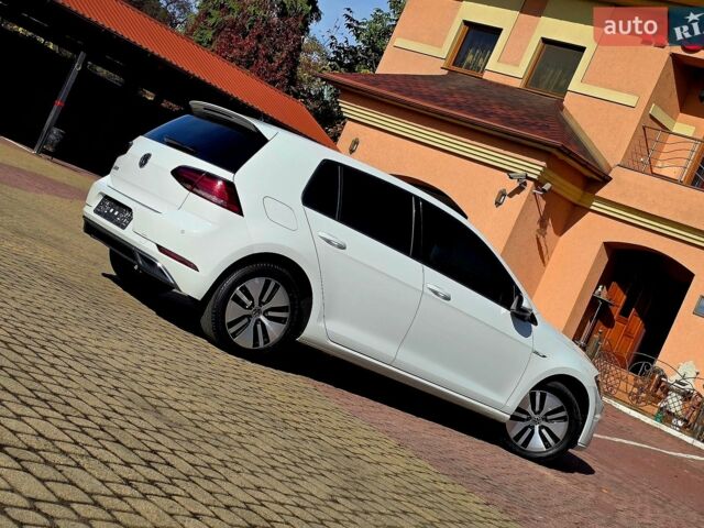 Білий Фольксваген e-Golf, об'ємом двигуна 0 л та пробігом 160 тис. км за 13850 $, фото 2 на Automoto.ua