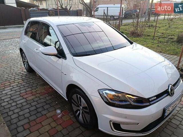 Белый Фольксваген e-Golf, объемом двигателя 0 л и пробегом 130 тыс. км за 13200 $, фото 6 на Automoto.ua