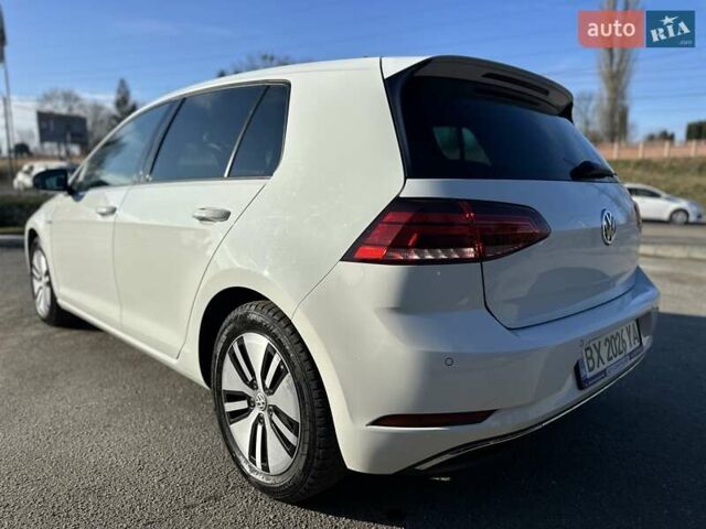 Білий Фольксваген e-Golf, об'ємом двигуна 0 л та пробігом 126 тис. км за 11900 $, фото 15 на Automoto.ua
