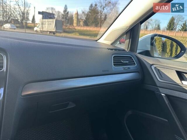 Білий Фольксваген e-Golf, об'ємом двигуна 0 л та пробігом 126 тис. км за 11900 $, фото 43 на Automoto.ua