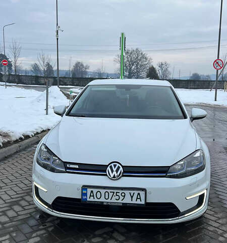 Белый Фольксваген e-Golf, объемом двигателя 0 л и пробегом 157 тыс. км за 12800 $, фото 7 на Automoto.ua