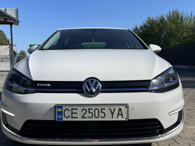 Білий Фольксваген e-Golf, об'ємом двигуна 0 л та пробігом 110 тис. км за 14300 $, фото 1 на Automoto.ua