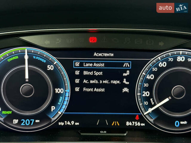 Белый Фольксваген e-Golf, объемом двигателя 0 л и пробегом 84 тыс. км за 14200 $, фото 49 на Automoto.ua