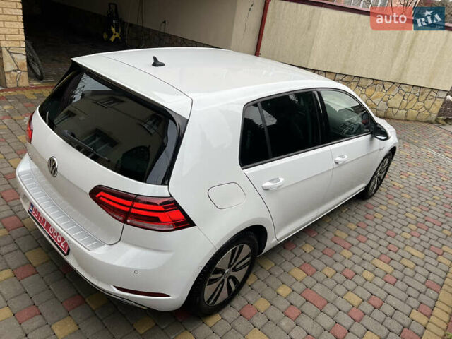 Белый Фольксваген e-Golf, объемом двигателя 0 л и пробегом 137 тыс. км за 12999 $, фото 64 на Automoto.ua