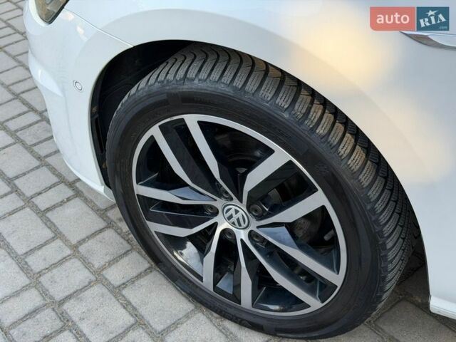 Белый Фольксваген e-Golf, объемом двигателя 0 л и пробегом 127 тыс. км за 14500 $, фото 30 на Automoto.ua