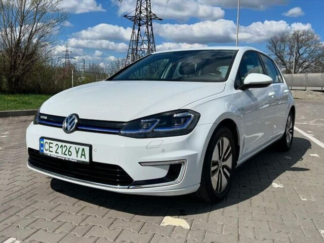 Білий Фольксваген e-Golf, об'ємом двигуна 0 л та пробігом 0 тис. км за 15000 $, фото 5 на Automoto.ua