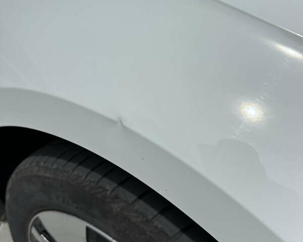 Белый Фольксваген e-Golf, объемом двигателя 0 л и пробегом 126 тыс. км за 12700 $, фото 2 на Automoto.ua