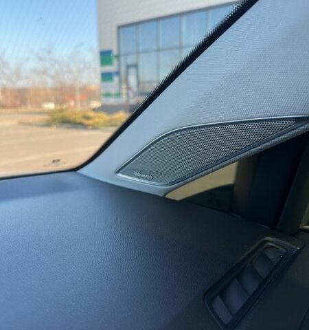 Белый Фольксваген e-Golf, объемом двигателя 0 л и пробегом 118 тыс. км за 13500 $, фото 11 на Automoto.ua