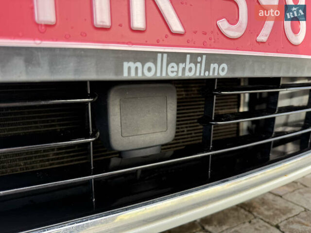 Белый Фольксваген e-Golf, объемом двигателя 0 л и пробегом 84 тыс. км за 14200 $, фото 30 на Automoto.ua