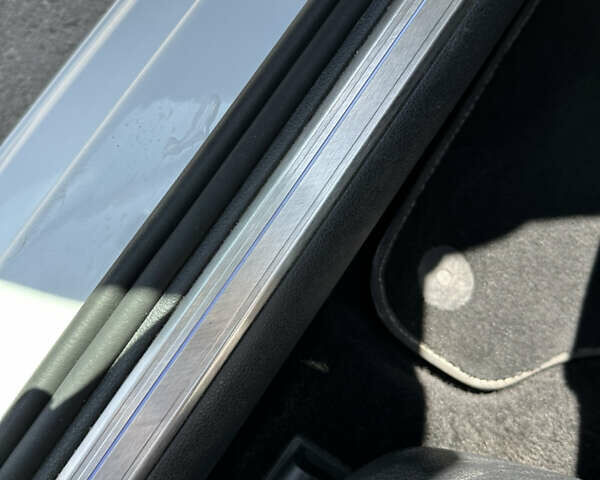 Белый Фольксваген e-Golf, объемом двигателя 0 л и пробегом 126 тыс. км за 12700 $, фото 13 на Automoto.ua