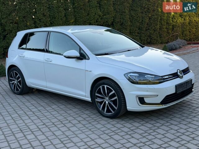 Білий Фольксваген e-Golf, об'ємом двигуна 0 л та пробігом 129 тис. км за 14900 $, фото 1 на Automoto.ua