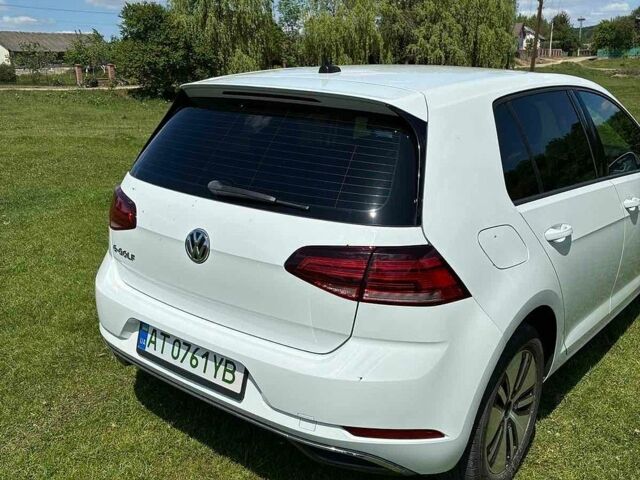 Білий Фольксваген e-Golf, об'ємом двигуна 0 л та пробігом 66 тис. км за 15000 $, фото 1 на Automoto.ua