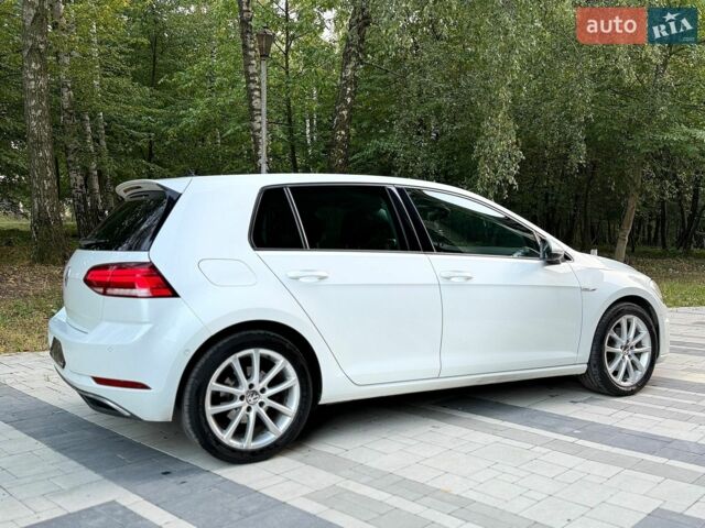 Білий Фольксваген e-Golf, об'ємом двигуна 0 л та пробігом 103 тис. км за 13999 $, фото 36 на Automoto.ua