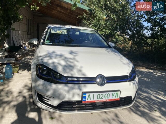 Білий Фольксваген e-Golf, об'ємом двигуна 0 л та пробігом 67 тис. км за 15500 $, фото 2 на Automoto.ua