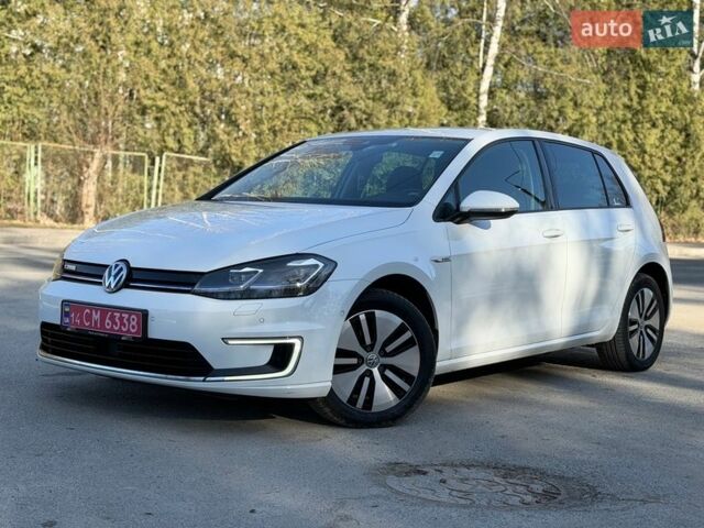 Білий Фольксваген e-Golf, об'ємом двигуна 0 л та пробігом 75 тис. км за 12600 $, фото 20 на Automoto.ua