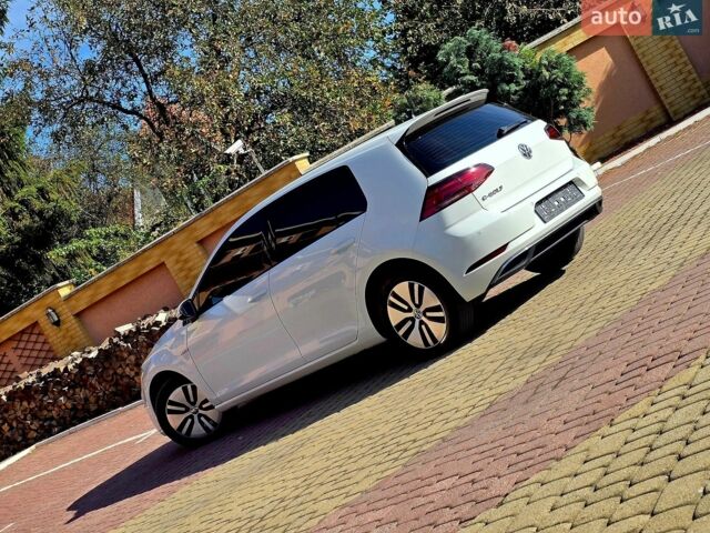 Білий Фольксваген e-Golf, об'ємом двигуна 0 л та пробігом 160 тис. км за 13850 $, фото 3 на Automoto.ua
