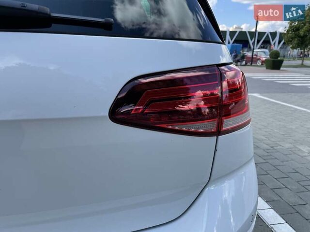 Білий Фольксваген e-Golf, об'ємом двигуна 0 л та пробігом 102 тис. км за 14200 $, фото 34 на Automoto.ua