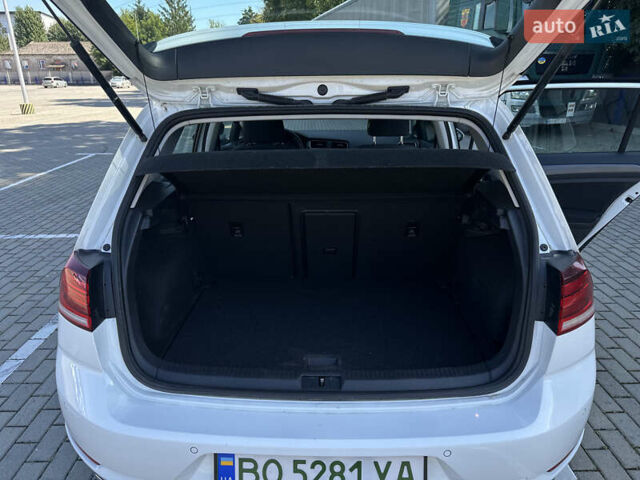 Белый Фольксваген e-Golf, объемом двигателя 0 л и пробегом 177 тыс. км за 10800 $, фото 15 на Automoto.ua