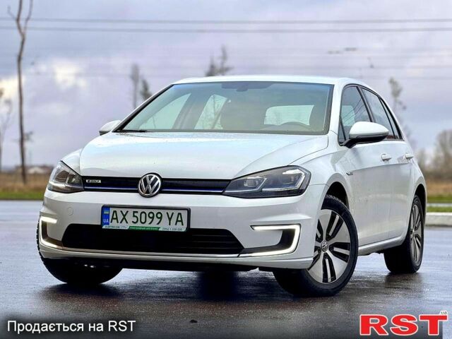 Білий Фольксваген e-Golf, об'ємом двигуна 0.14 л та пробігом 90 тис. км за 12950 $, фото 2 на Automoto.ua