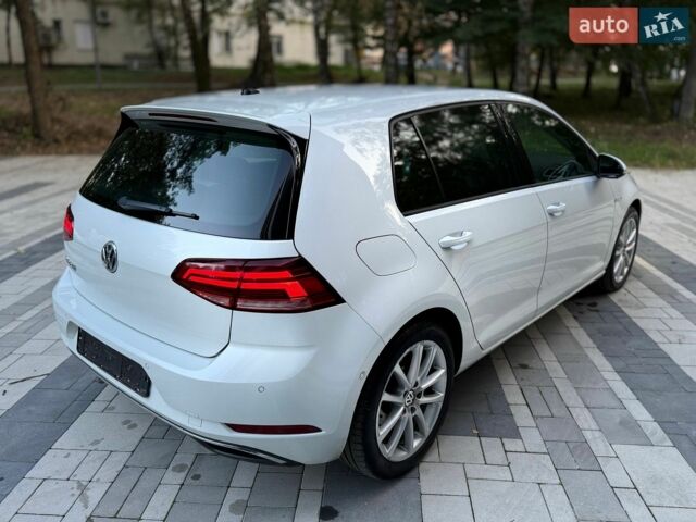 Білий Фольксваген e-Golf, об'ємом двигуна 0 л та пробігом 103 тис. км за 13999 $, фото 8 на Automoto.ua
