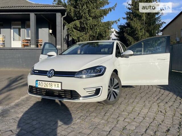 Білий Фольксваген e-Golf, об'ємом двигуна 0 л та пробігом 55 тис. км за 15500 $, фото 15 на Automoto.ua