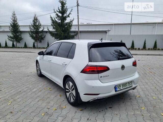 Білий Фольксваген e-Golf, об'ємом двигуна 0 л та пробігом 41 тис. км за 17950 $, фото 13 на Automoto.ua