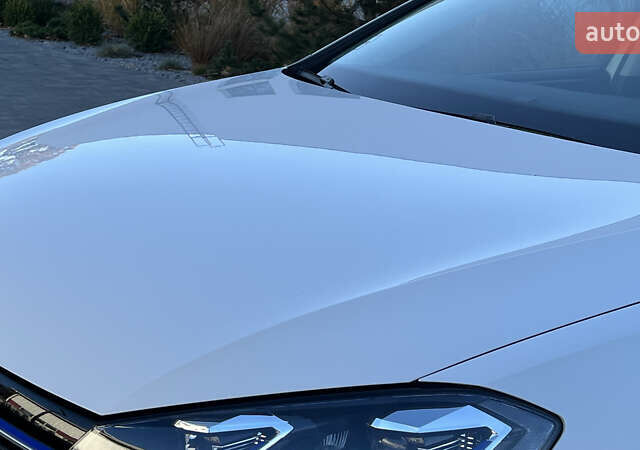 Белый Фольксваген e-Golf, объемом двигателя 0 л и пробегом 84 тыс. км за 13250 $, фото 30 на Automoto.ua