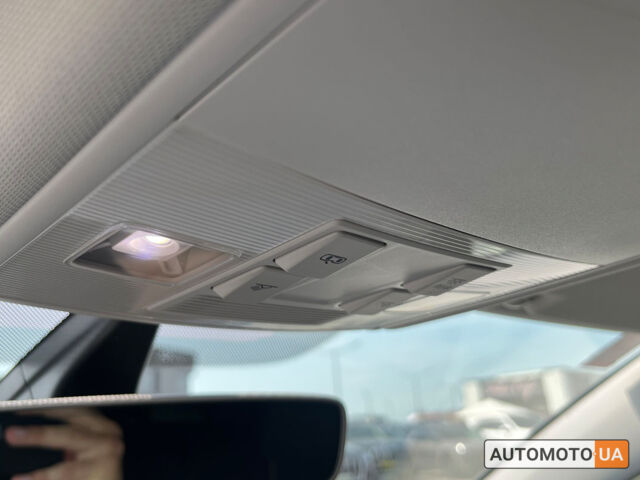 Білий Фольксваген e-Golf, об'ємом двигуна 36 л та пробігом 70 тис. км за 16590 $, фото 23 на Automoto.ua