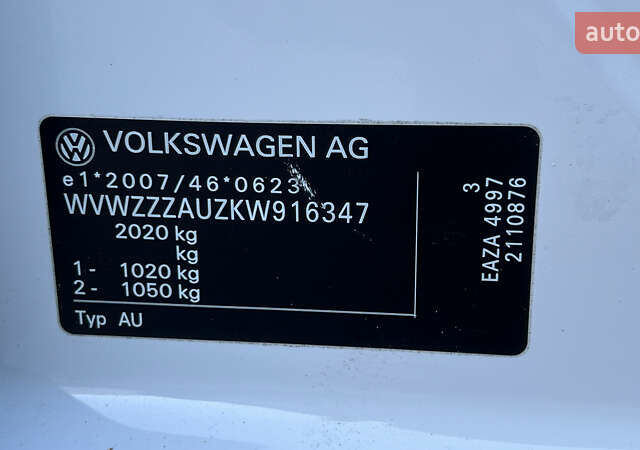 Белый Фольксваген e-Golf, объемом двигателя 0 л и пробегом 84 тыс. км за 13250 $, фото 86 на Automoto.ua