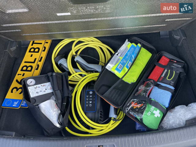 Білий Фольксваген e-Golf, об'ємом двигуна 0 л та пробігом 35 тис. км за 15600 $, фото 54 на Automoto.ua