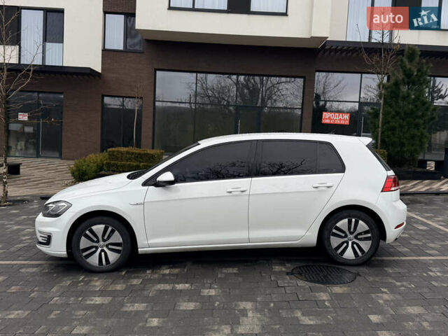 Білий Фольксваген e-Golf, об'ємом двигуна 0 л та пробігом 248 тис. км за 12500 $, фото 3 на Automoto.ua