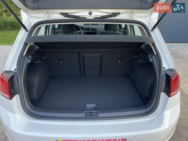 Білий Фольксваген e-Golf, об'ємом двигуна 0 л та пробігом 35 тис. км за 15600 $, фото 18 на Automoto.ua