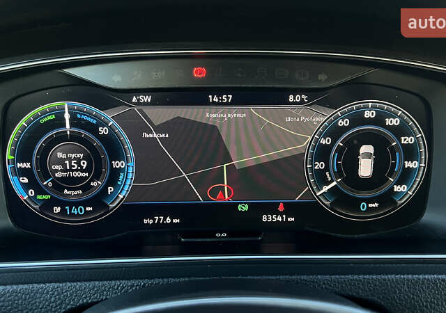 Белый Фольксваген e-Golf, объемом двигателя 0 л и пробегом 84 тыс. км за 13250 $, фото 105 на Automoto.ua