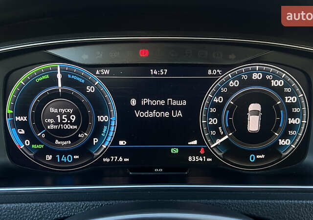 Белый Фольксваген e-Golf, объемом двигателя 0 л и пробегом 84 тыс. км за 13250 $, фото 106 на Automoto.ua